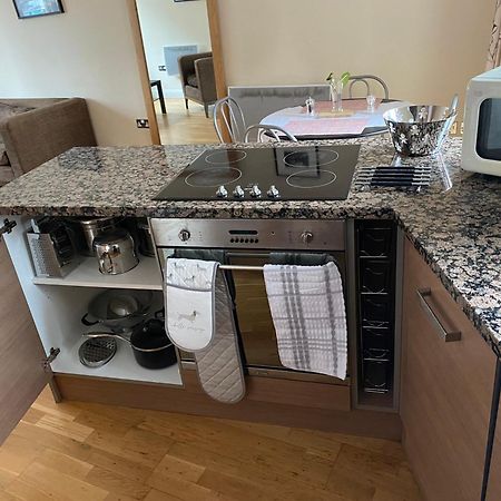 Afpl Hosting Apartment Durham Ngoại thất bức ảnh